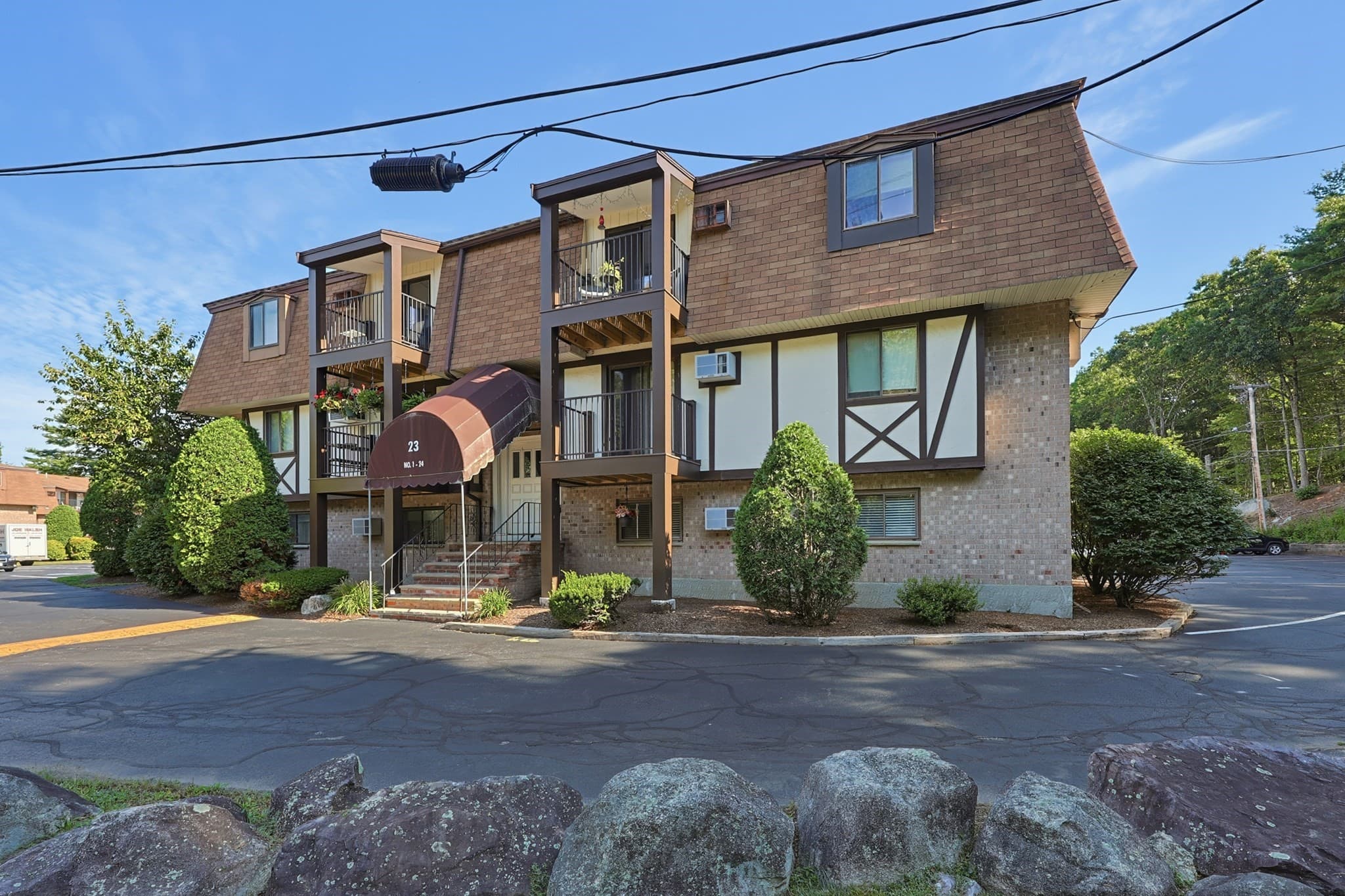 23 Erick Rd # 20, Mansfield MA 02048