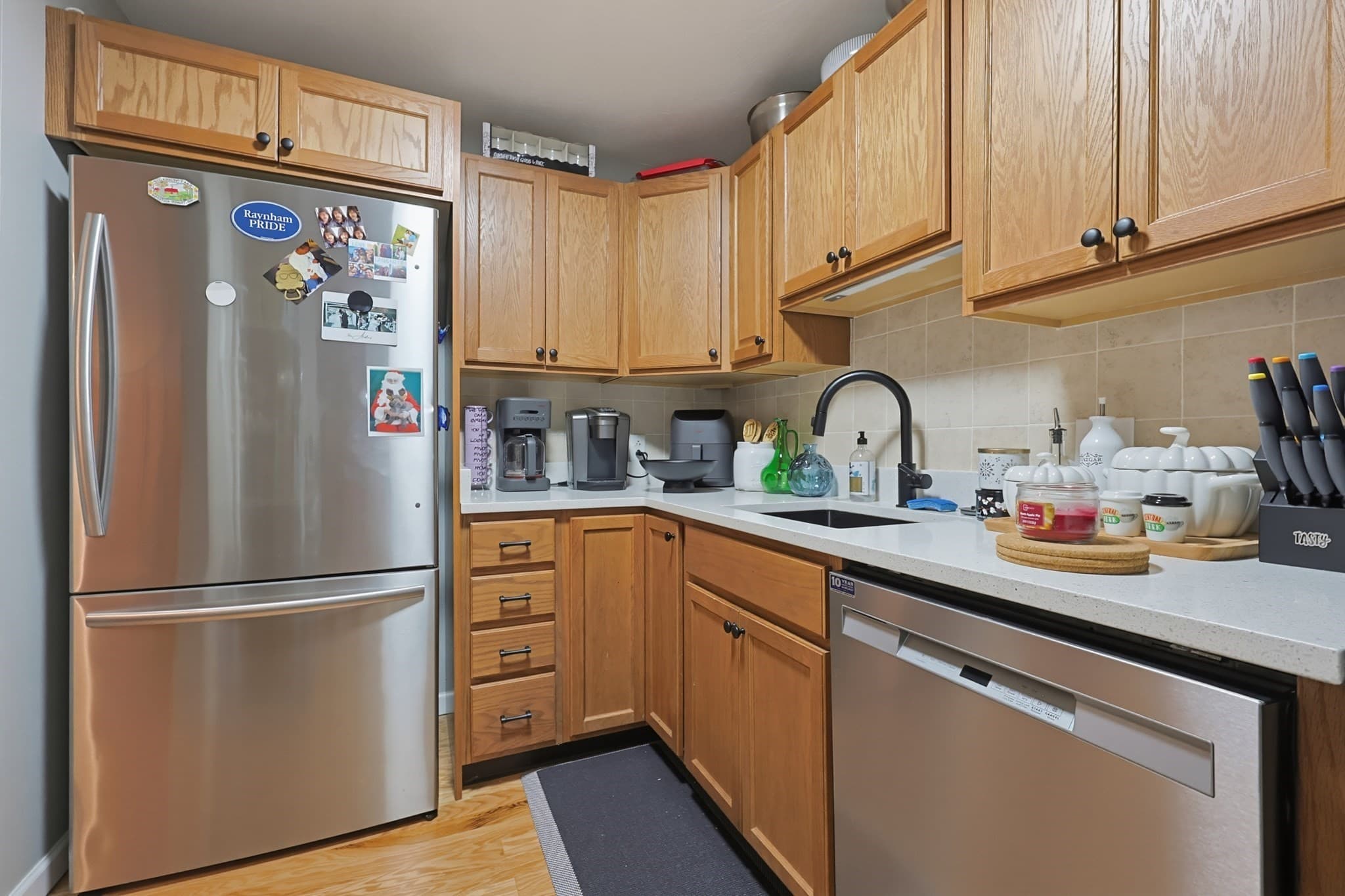 Condominium at 23 Erick Rd # 20, Mansfield MA 02048, photo 10 of 36