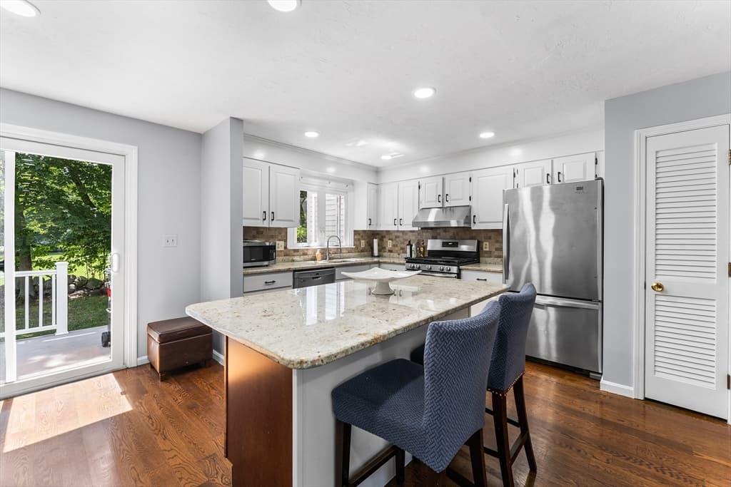 632 Washington St # A6, Braintree MA 02184 photo 2