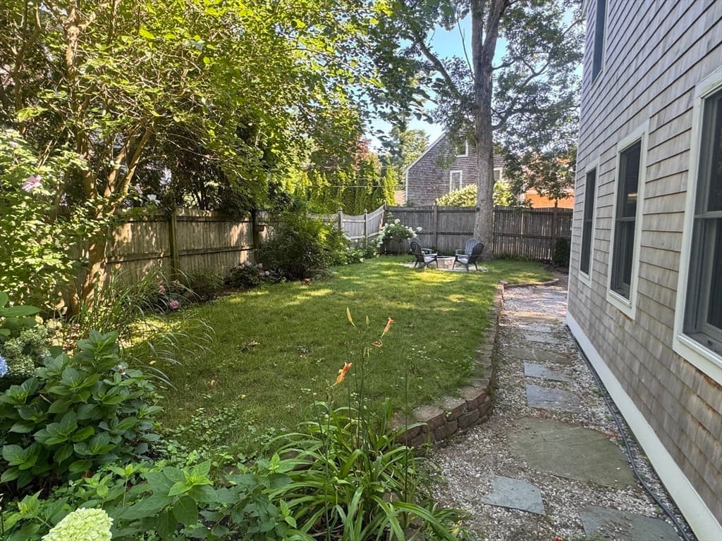 8 Winthrop Ave, Duxbury MA 02332 photo 7