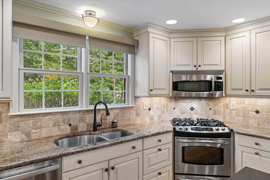 33 Pine Arden Dr, West Boylston MA 01583 photo 13