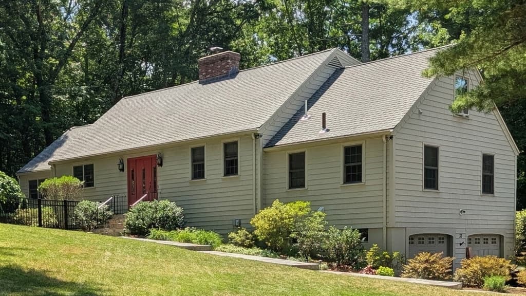 33 Pine Arden Dr, West Boylston MA 01583