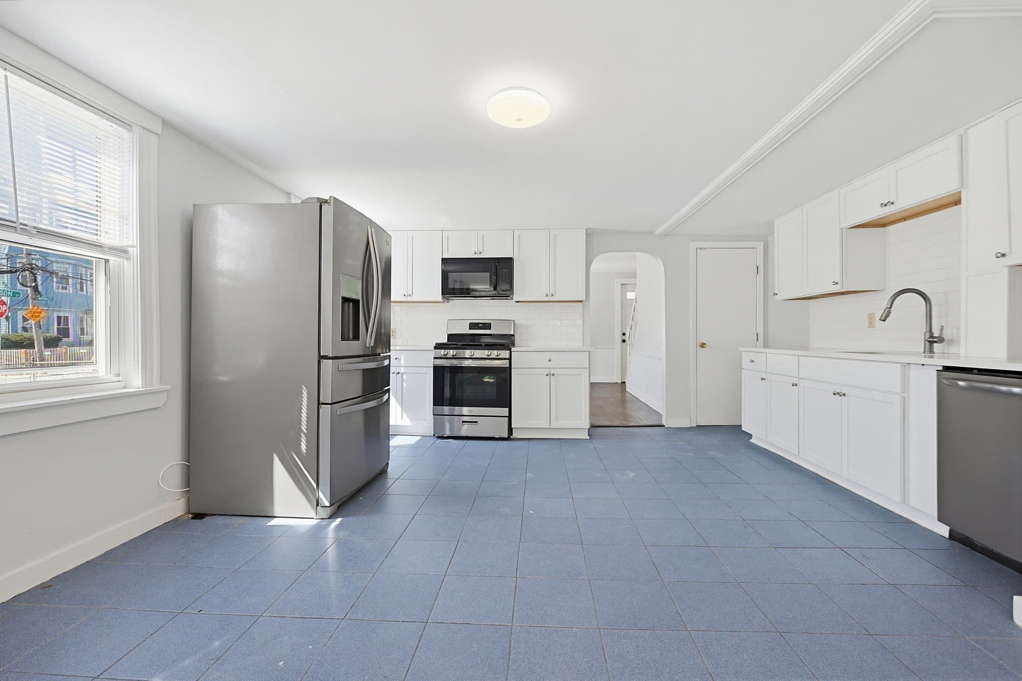 Single Family Residence at 16a Patterson St, Boston MA 02124, photo 6 of 41