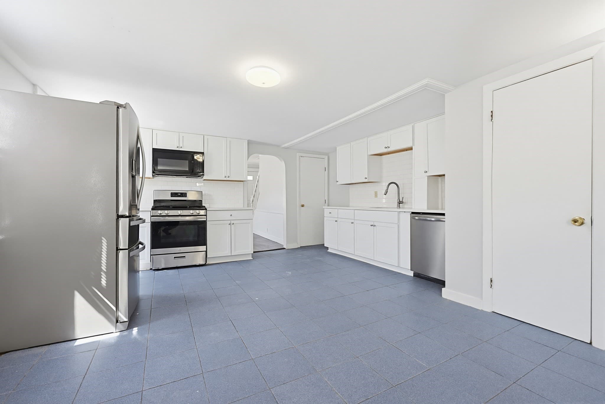 Single Family Residence at 16a Patterson St, Boston MA 02124, photo 4 of 41