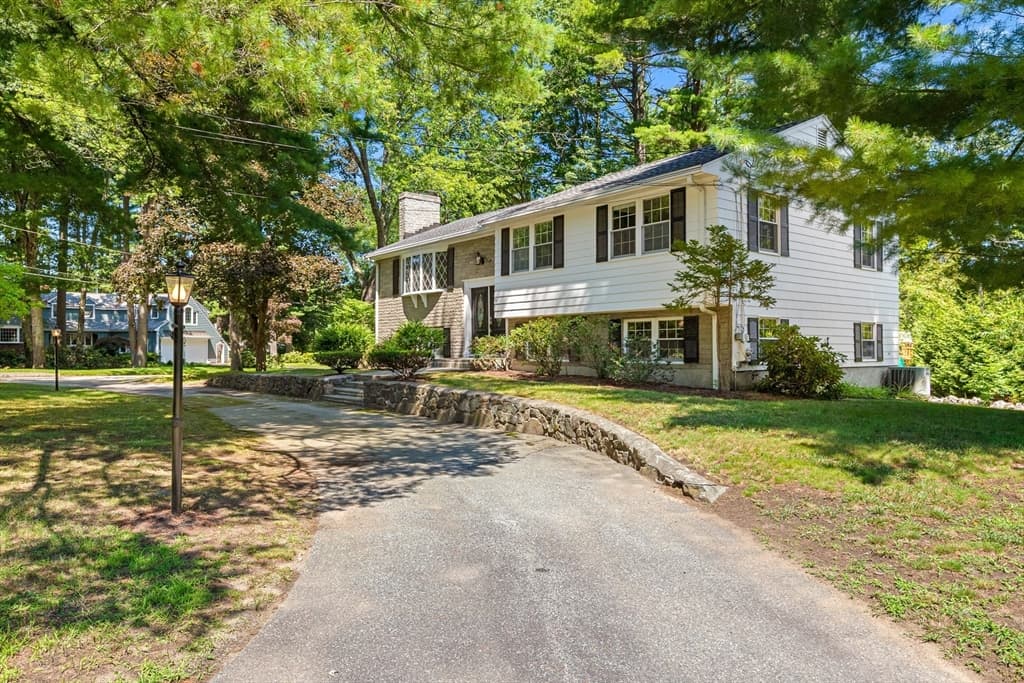 71 Colonial Dr, Reading MA 01867 photo 33