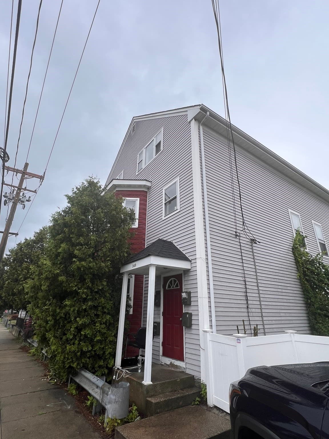 349 S Main St, Woonsocket RI 02895
