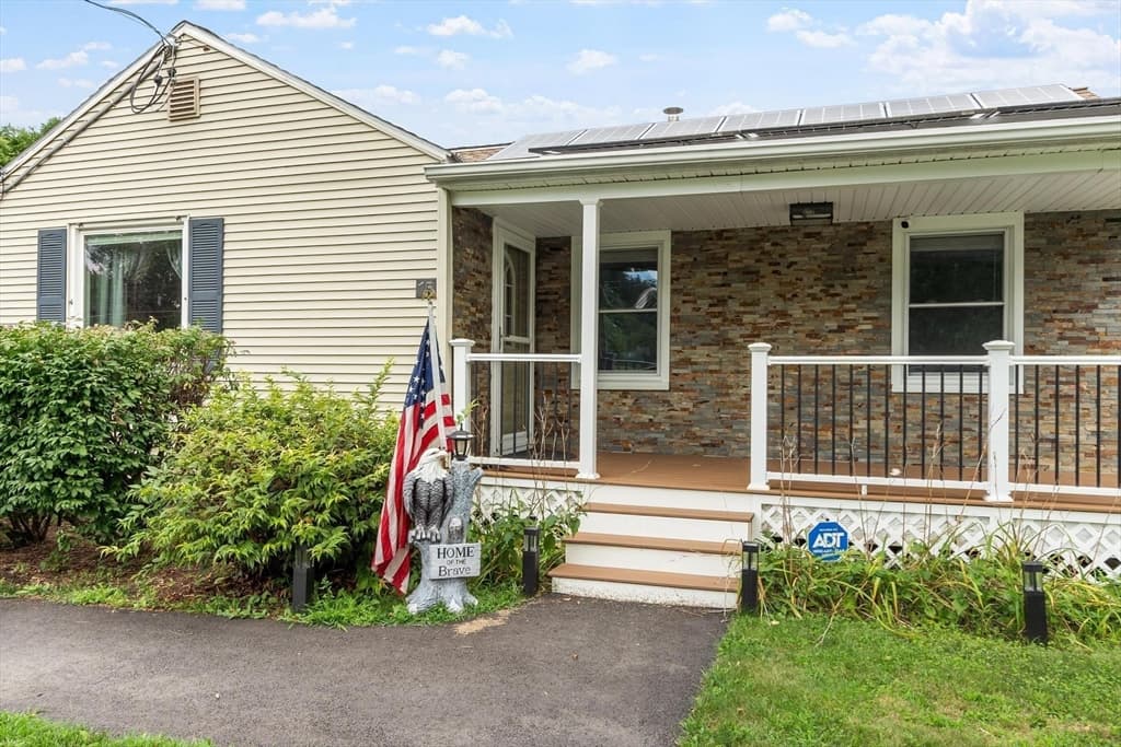15 Pinebrook Dr, Springfield MA 01129 photo 30