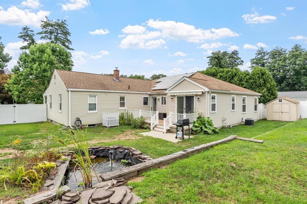 15 Pinebrook Dr, Springfield MA 01129 photo 35