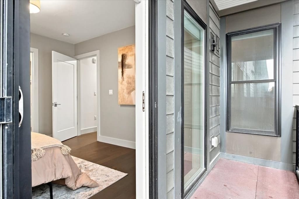 Condominium at 410 W Broadway # 301, Boston MA 02127, photo 27 of 35