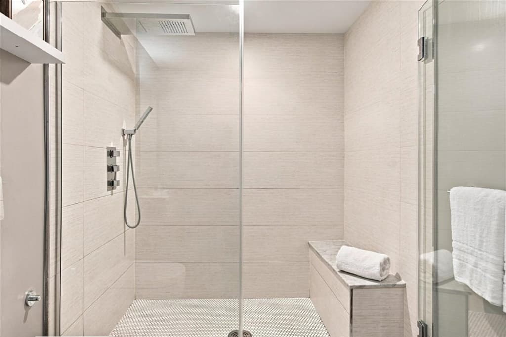 Condominium at 410 W Broadway # 301, Boston MA 02127, photo 26 of 35