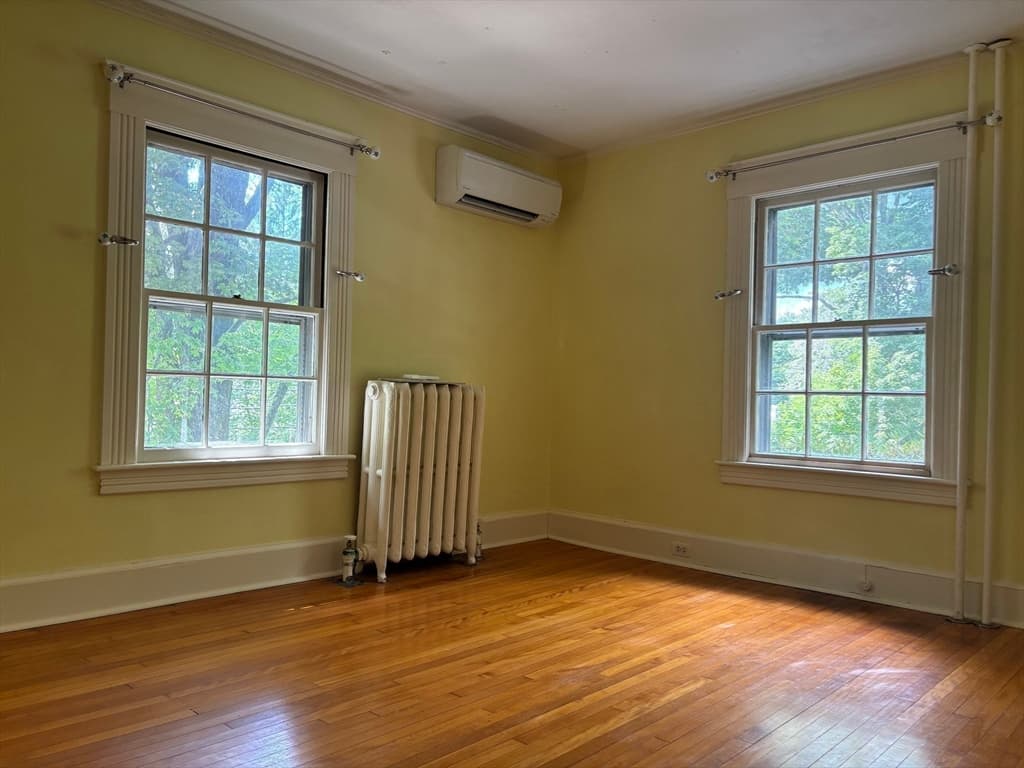 100 Dana, Amherst MA 01002 photo 32