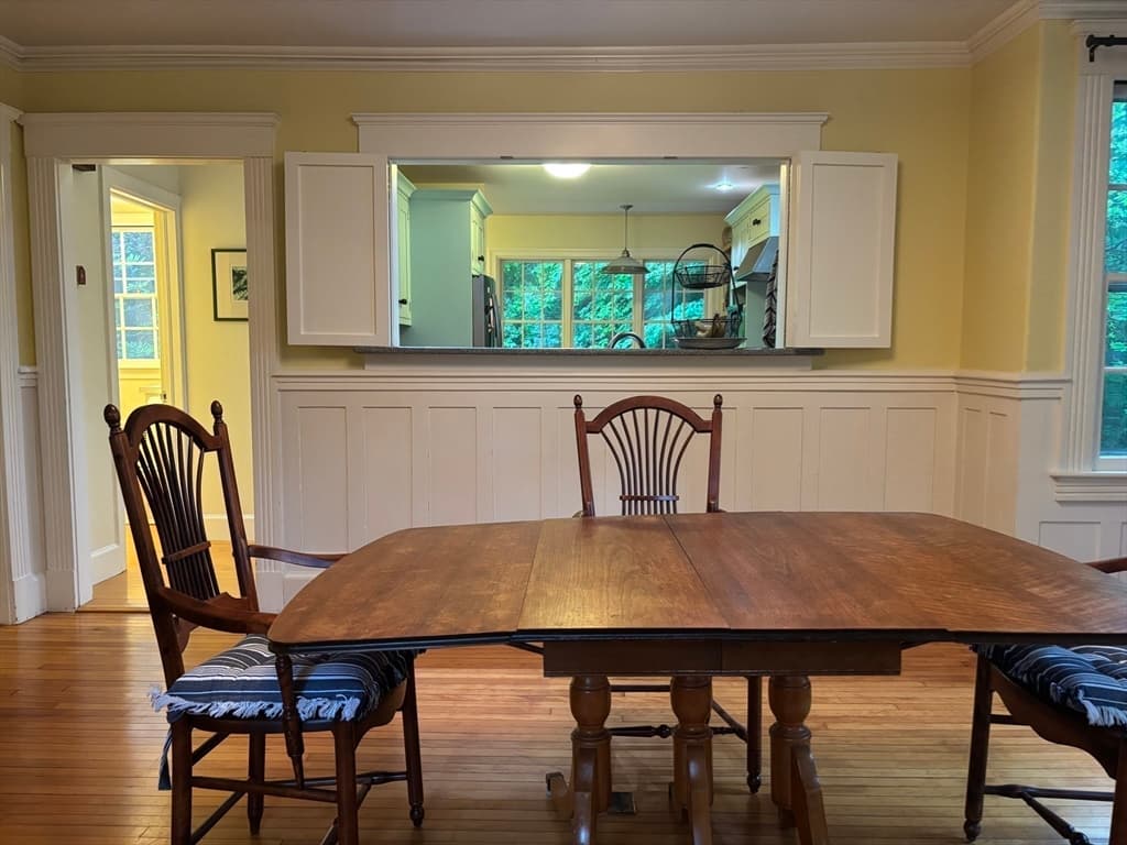 100 Dana, Amherst MA 01002 photo 11
