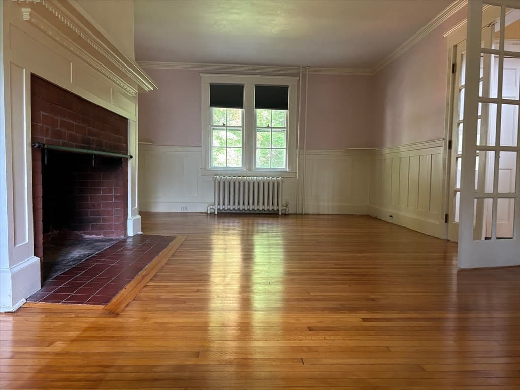 100 Dana, Amherst MA 01002 photo 19