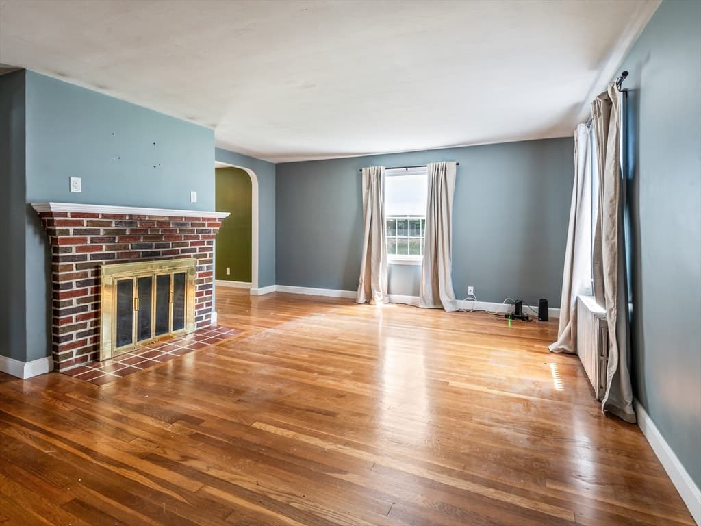 422 Mill St, Worcester MA 01602 photo 6