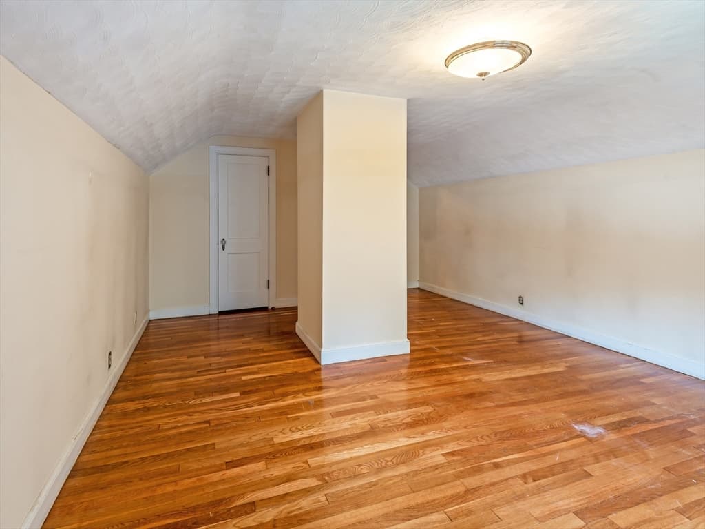 422 Mill St, Worcester MA 01602 photo 25