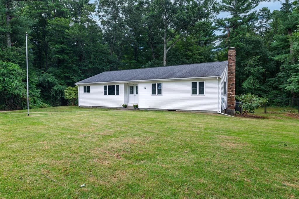 100 Stony Brook Road, Raynham MA 02767 photo 2