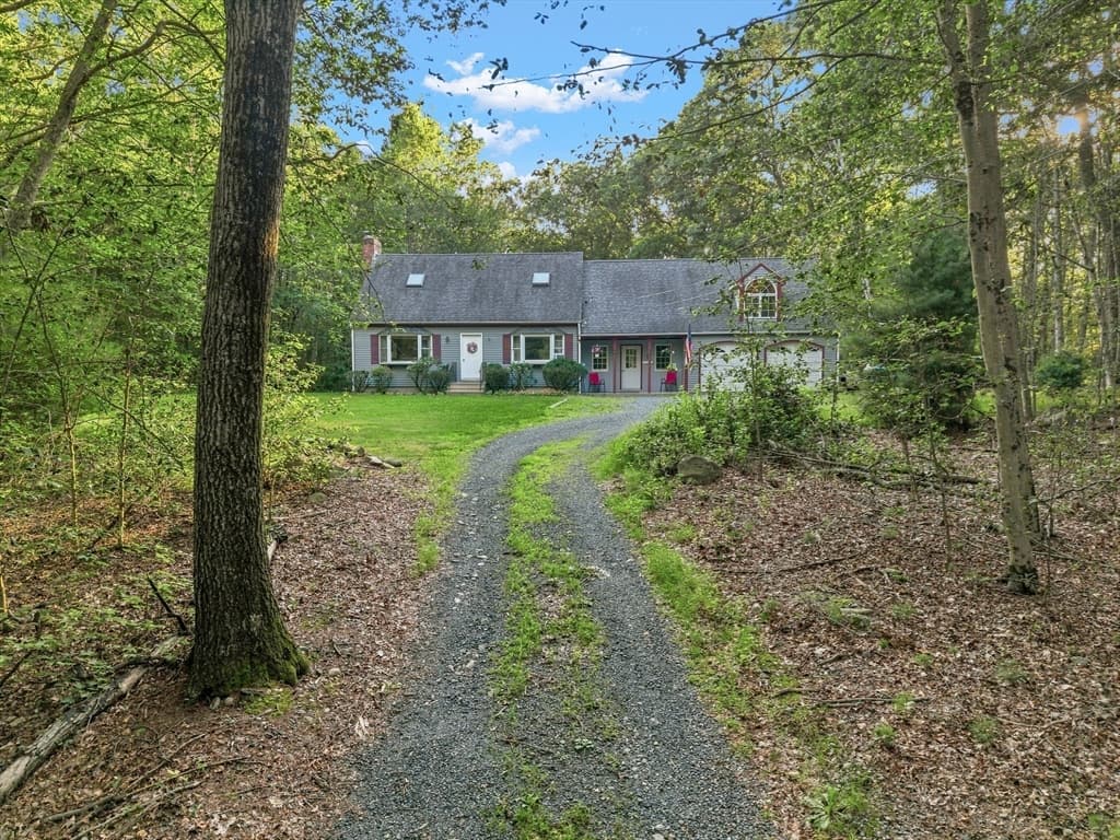 170 Rocky Hill Rd, Rehoboth MA 02769 photo 2