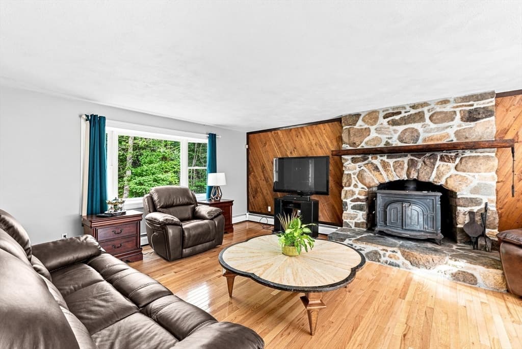 170 Rocky Hill Rd, Rehoboth MA 02769 photo 16