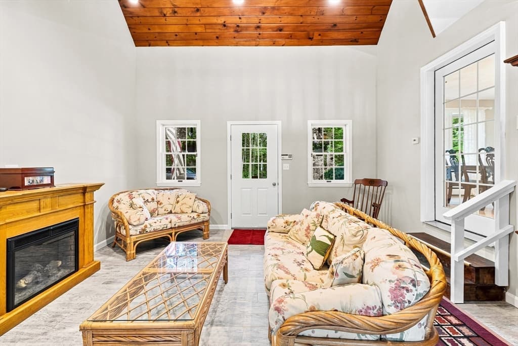 170 Rocky Hill Rd, Rehoboth MA 02769 photo 11