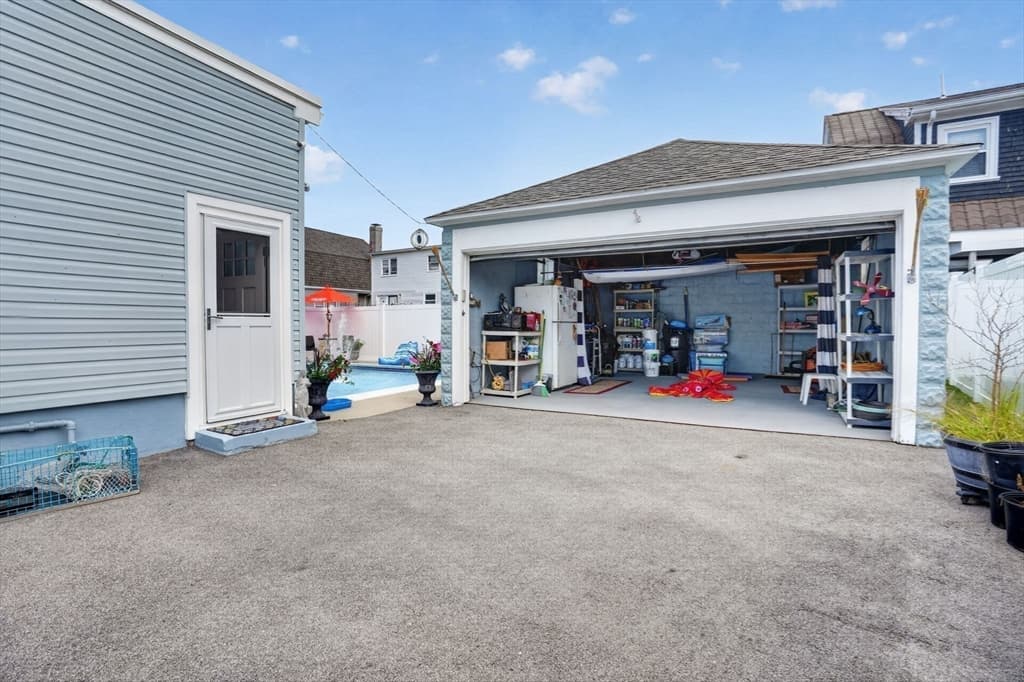 100 Whitin Ave, Revere MA 02151 photo 26