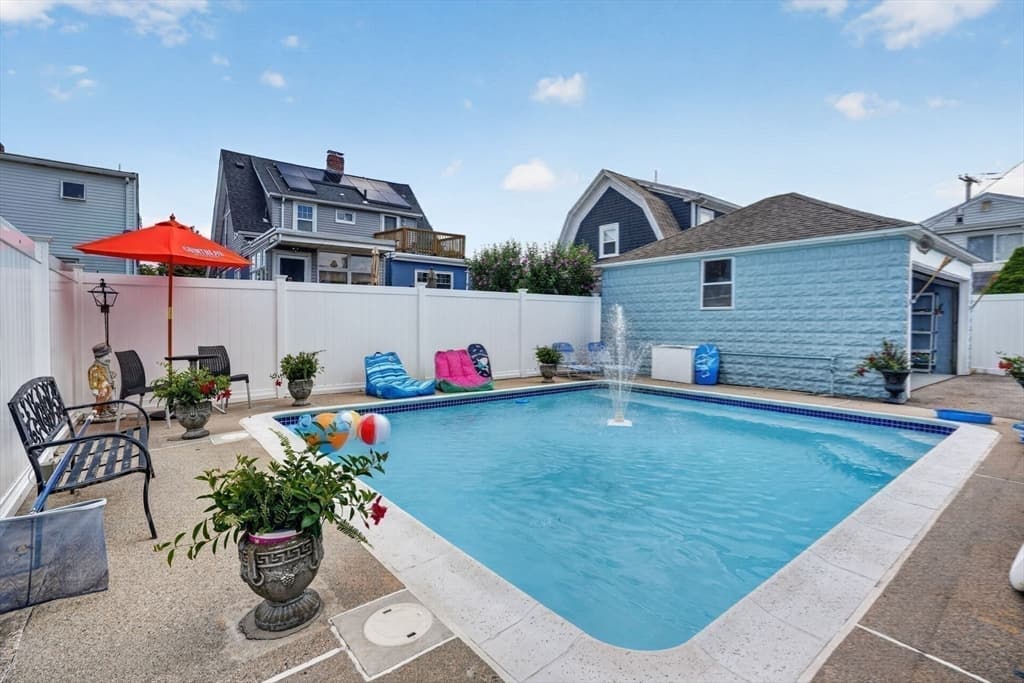 100 Whitin Ave, Revere MA 02151 photo 28