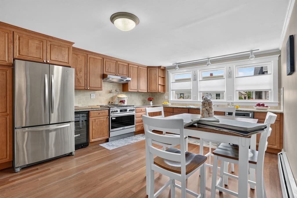 100 Whitin Ave, Revere MA 02151 photo 10