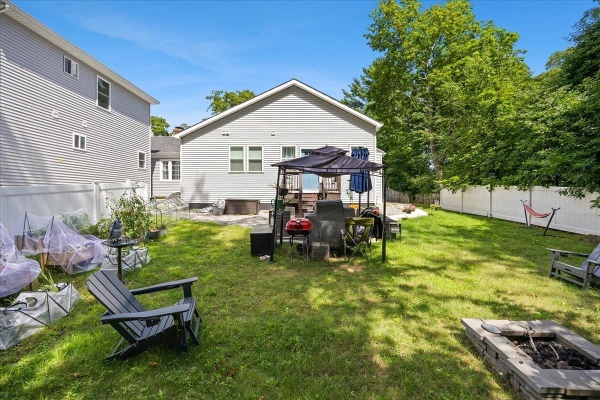 3 Family at 5 Highland Avenue, Plainville MA 02762, photo 33 of 41