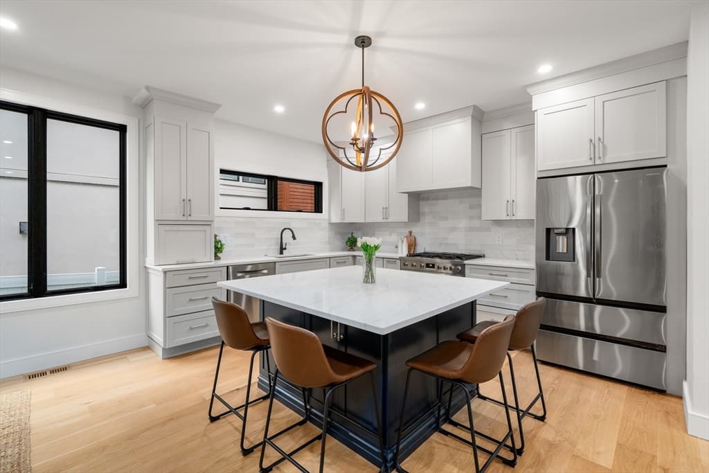 811 Heath St Rear, Brookline MA 02467 photo 9