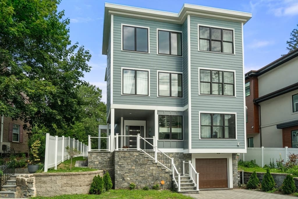 811 Heath St Rear, Brookline MA 02467 photo 41