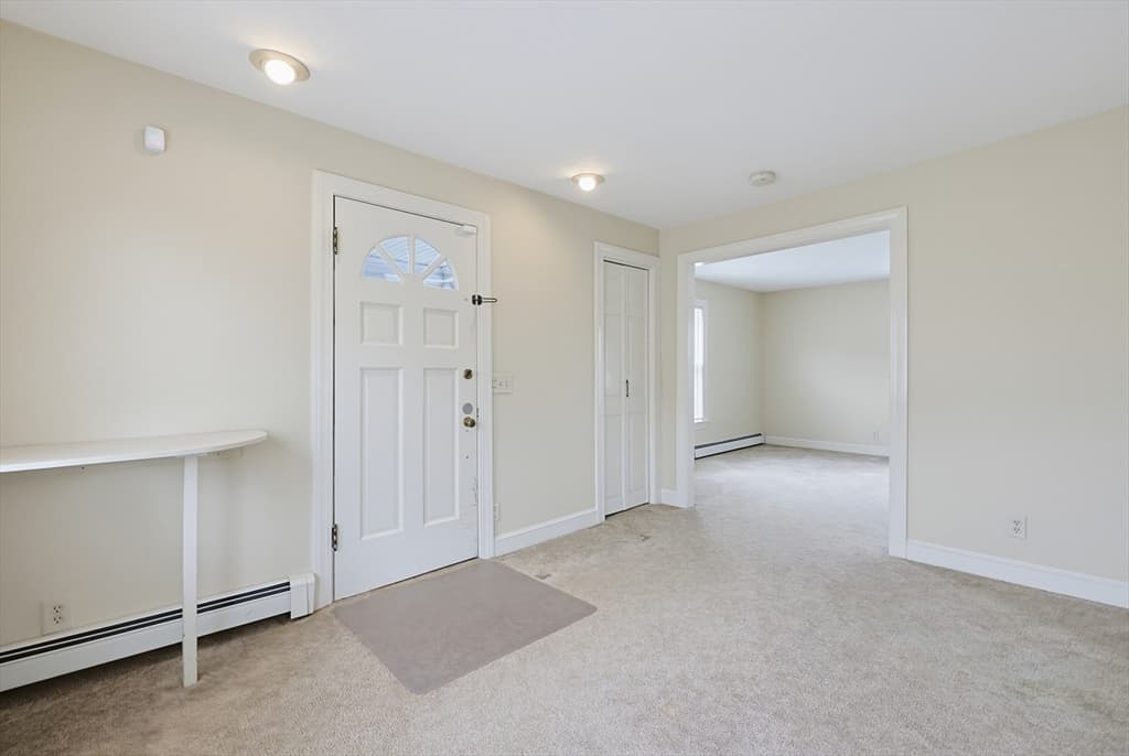 404 Park St, Stoughton MA 02072 photo 7