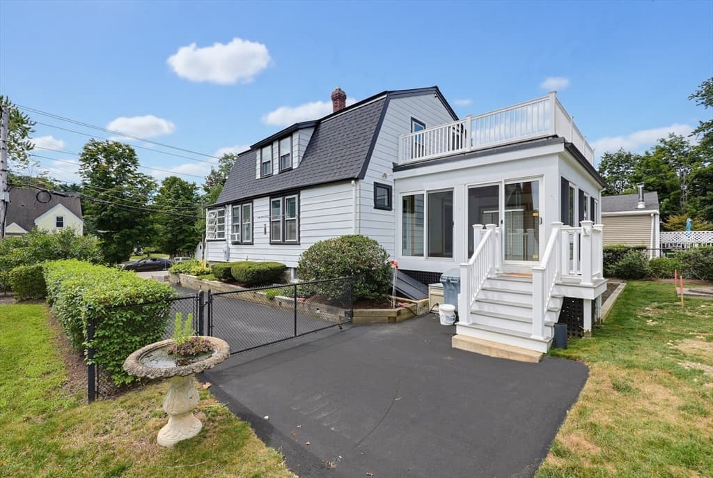 404 Park St, Stoughton MA 02072 photo 32