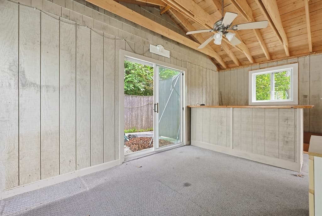 404 Park St, Stoughton MA 02072 photo 28
