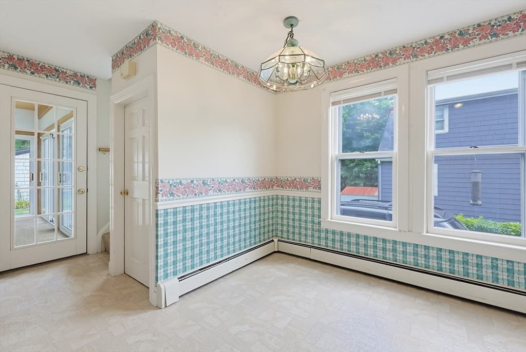404 Park St, Stoughton MA 02072 photo 14