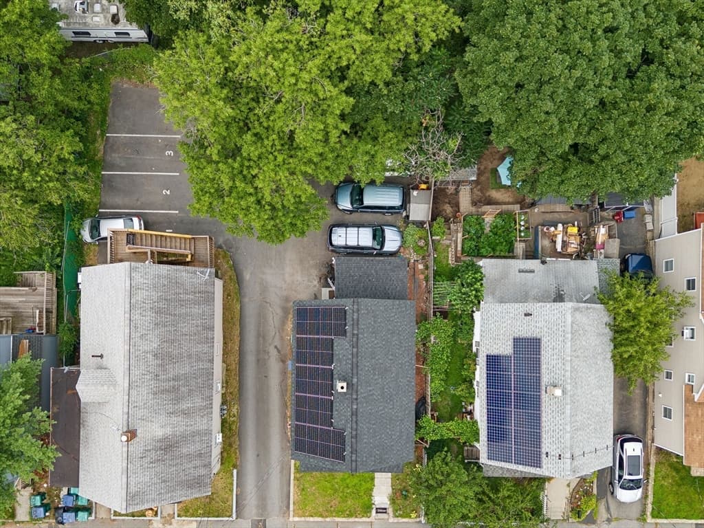 323 Rollstone St, Fitchburg MA 01420 photo 31