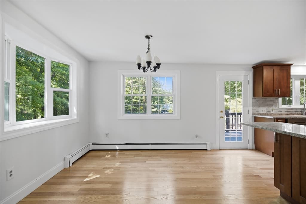198 Hollis Rd, Lunenburg MA 01462 photo 13