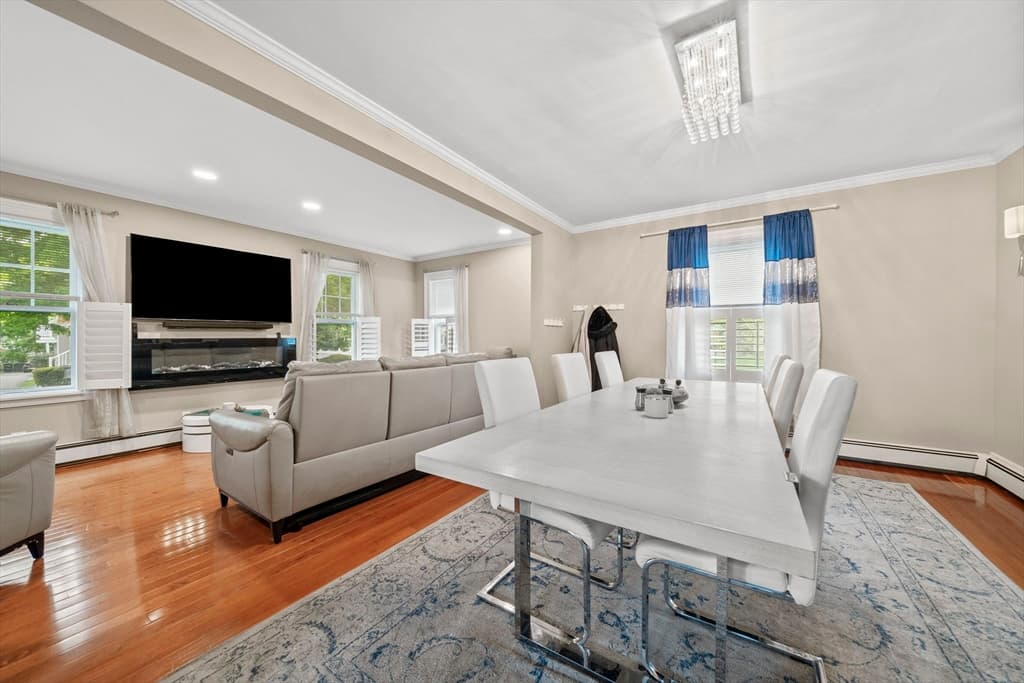 91 Elm St, Quincy MA 02169 photo 9