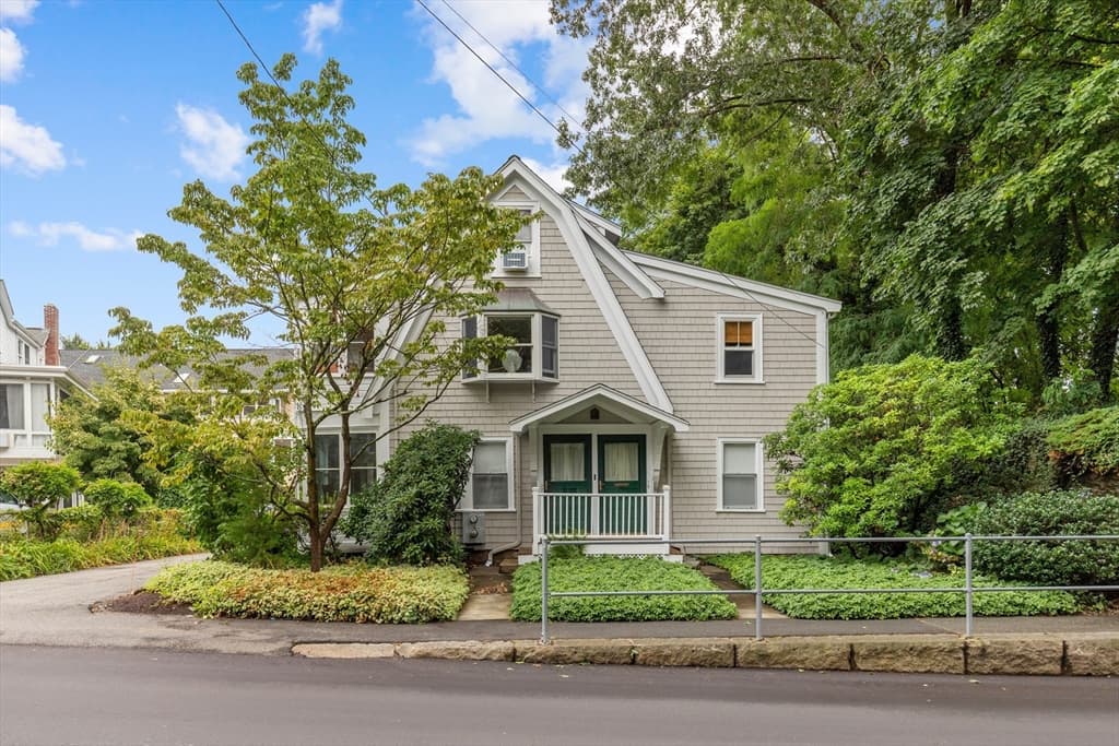 15 Grant Street, Lexington MA 02420