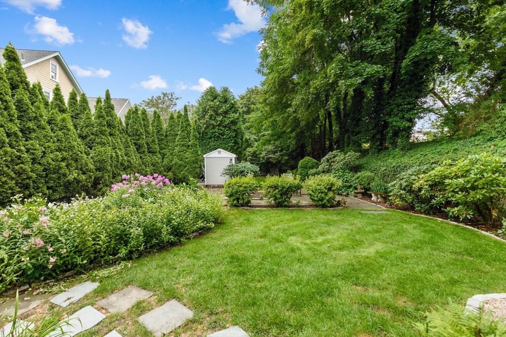 15 Grant Street, Lexington MA 02420 photo 5