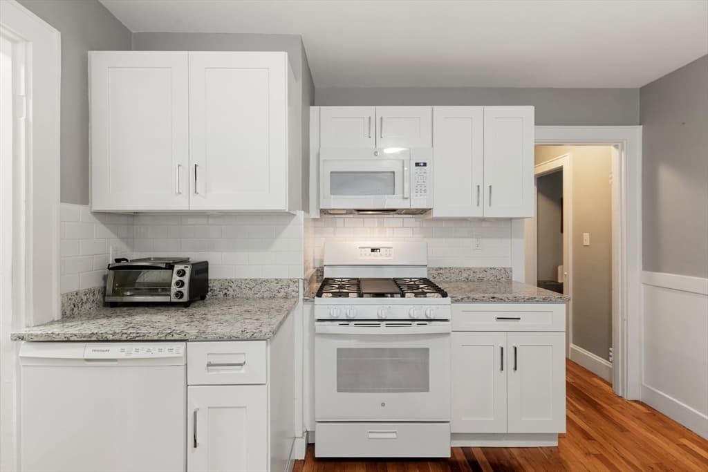 15 Grant Street, Lexington MA 02420 photo 9