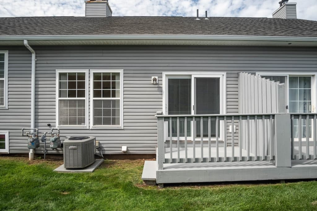 122 Brookfield Ln # 122, Agawam MA 01001 photo 20