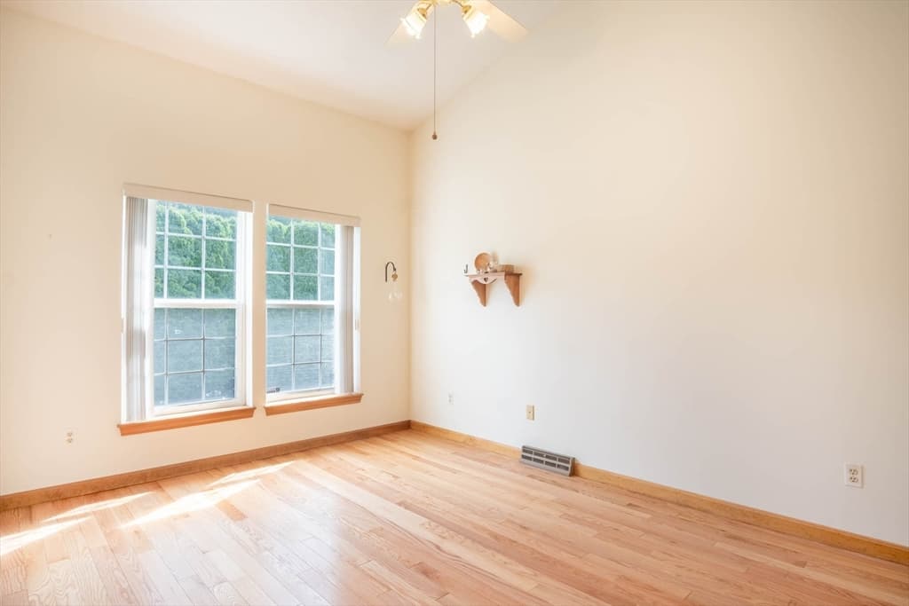 122 Brookfield Ln # 122, Agawam MA 01001 photo 10