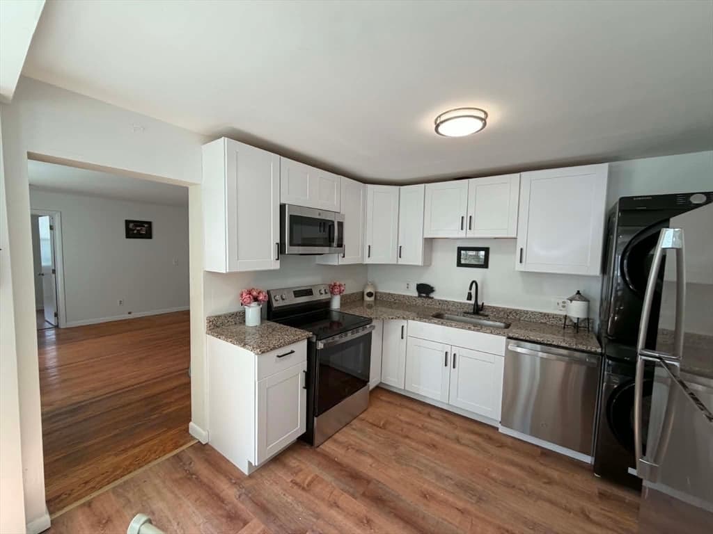 55 Pomeroy Ave # 3, Pittsfield MA 01201 photo 3