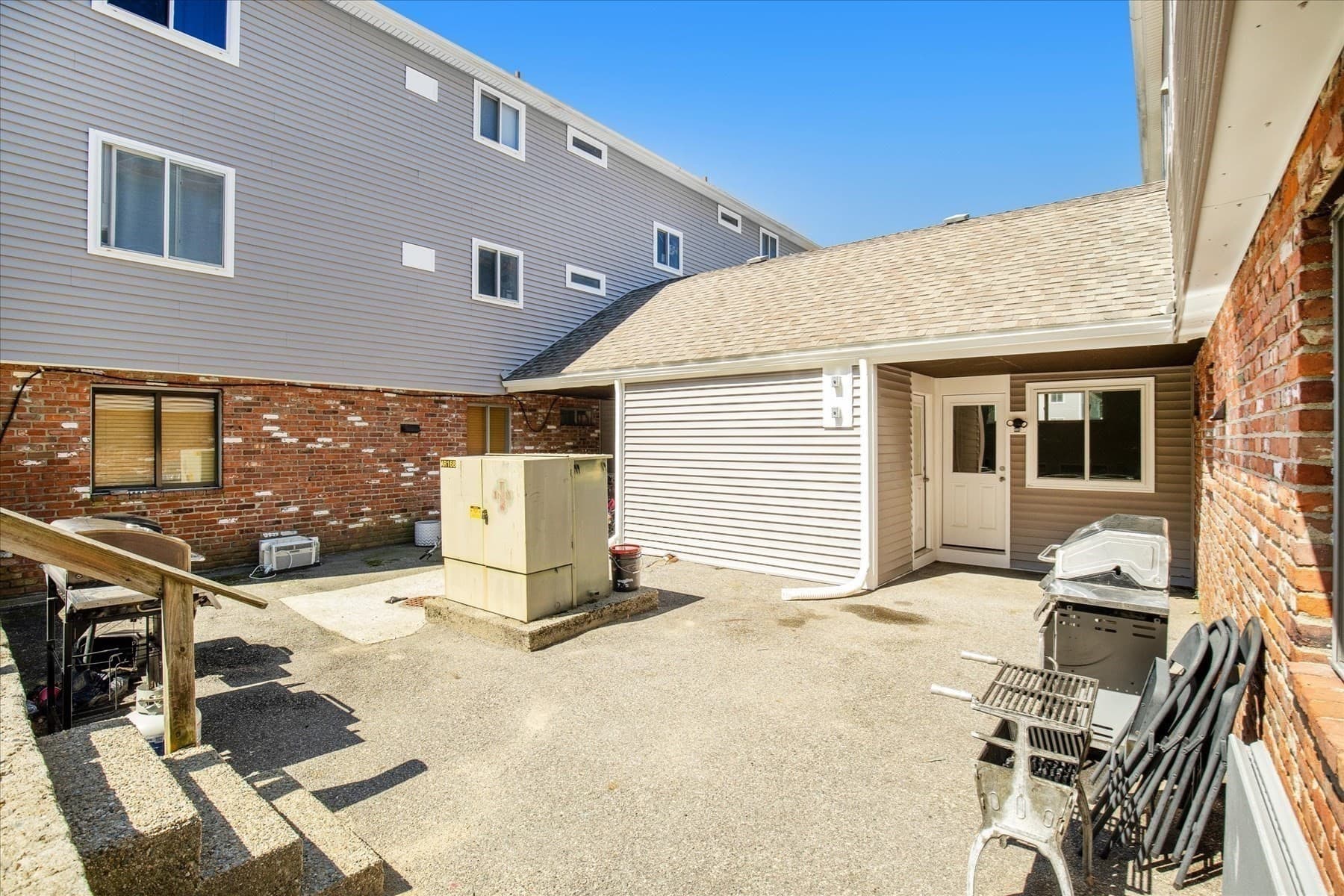Condominium at 8 Royal Dane Dr # 68, Marshfield MA 02050, Marshfield, photo 30 of 39