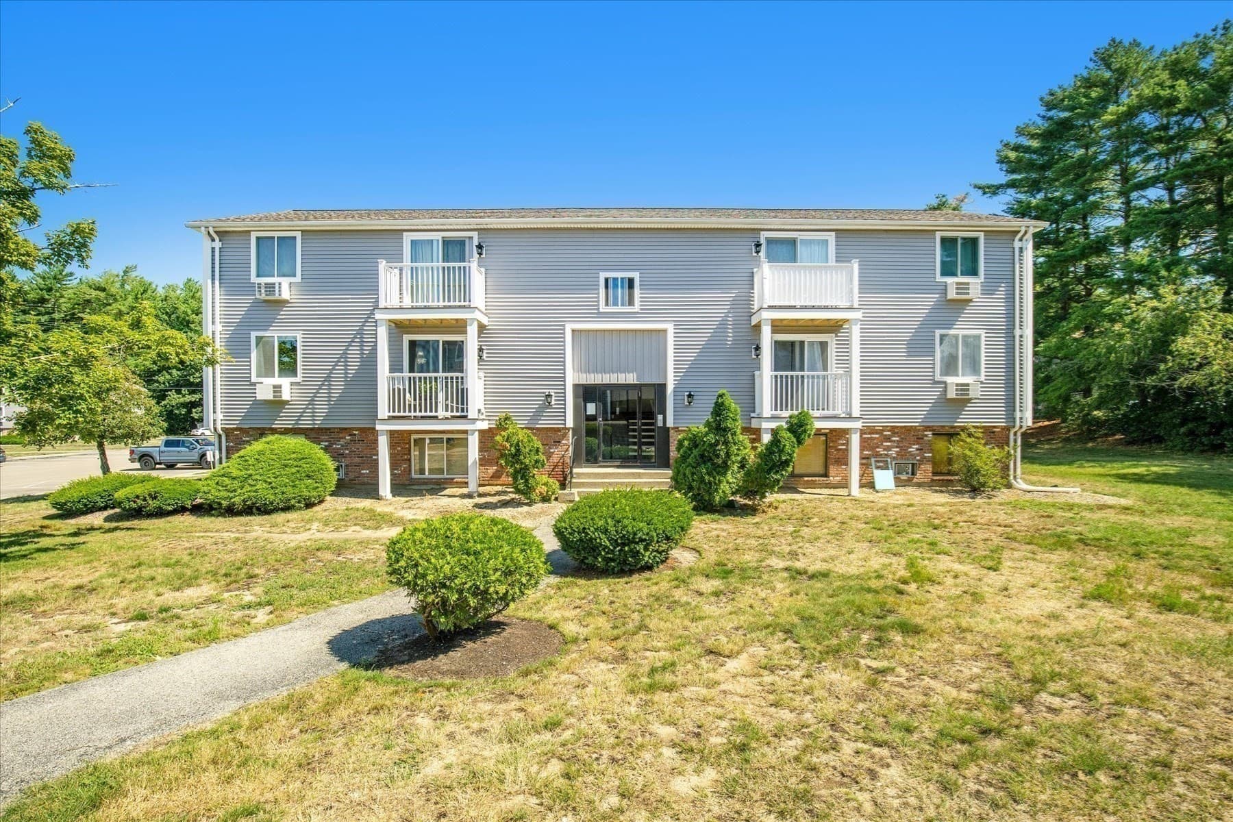 Condominium at 8 Royal Dane Dr # 68, Marshfield MA 02050, Marshfield, photo 21 of 39
