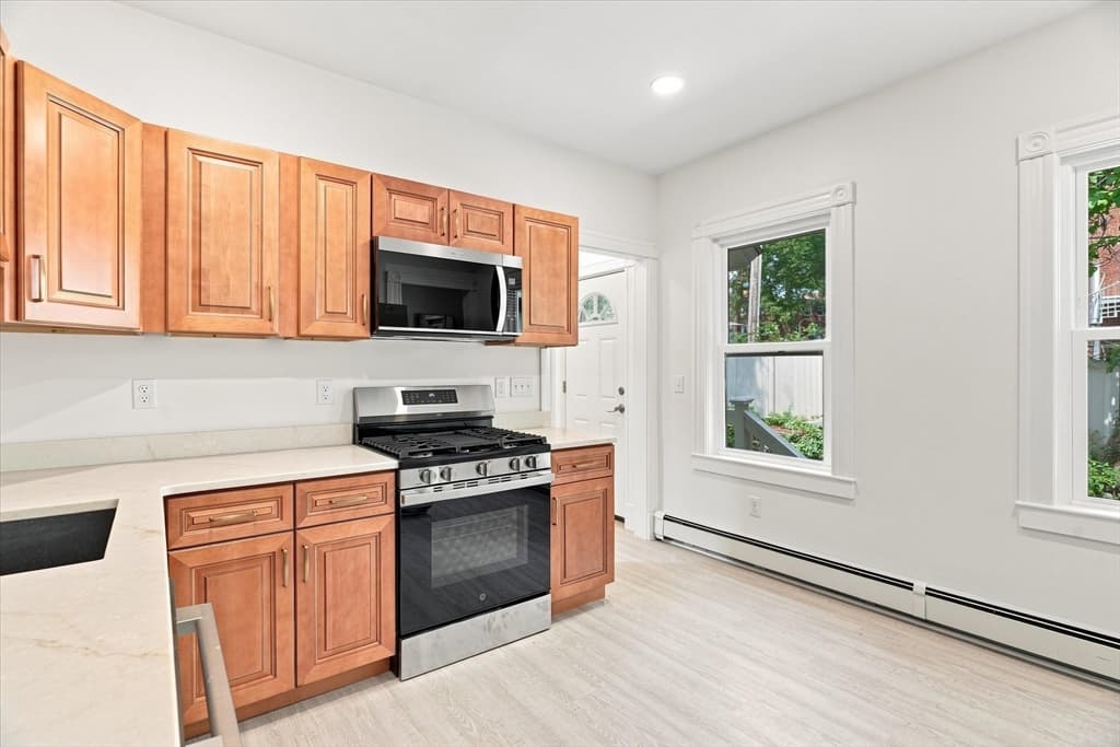 97 Melendy Ave # 97, Watertown MA 02472 photo 12