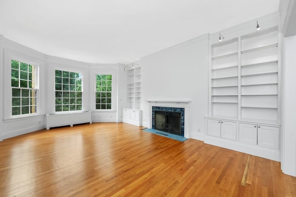 233 Commonwealth Avenue # 7, Boston MA 02116 photo 5