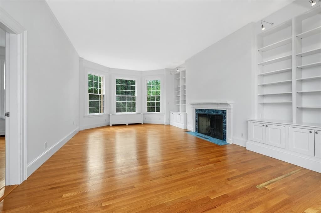 233 Commonwealth Avenue # 7, Boston MA 02116 photo 4