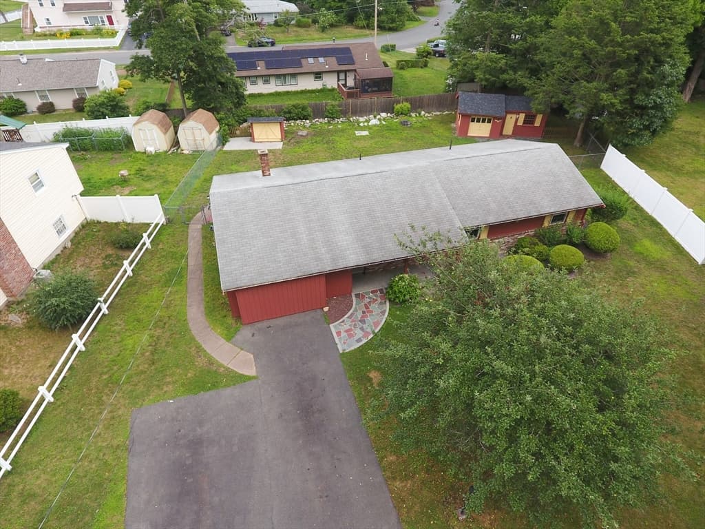 33 Upton St, Brockton MA 02302 photo 5