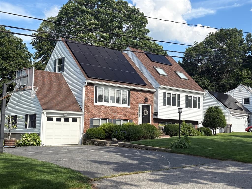 4 Crest Road, Framingham MA 01702 photo 2