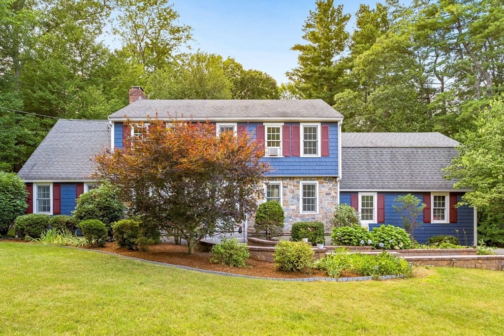 7 Providence Road, Westford MA 01886 photo 2